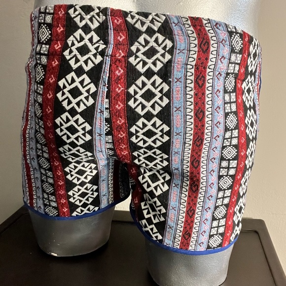 Wai Wear Booty Shorts - Picture 3 of 4